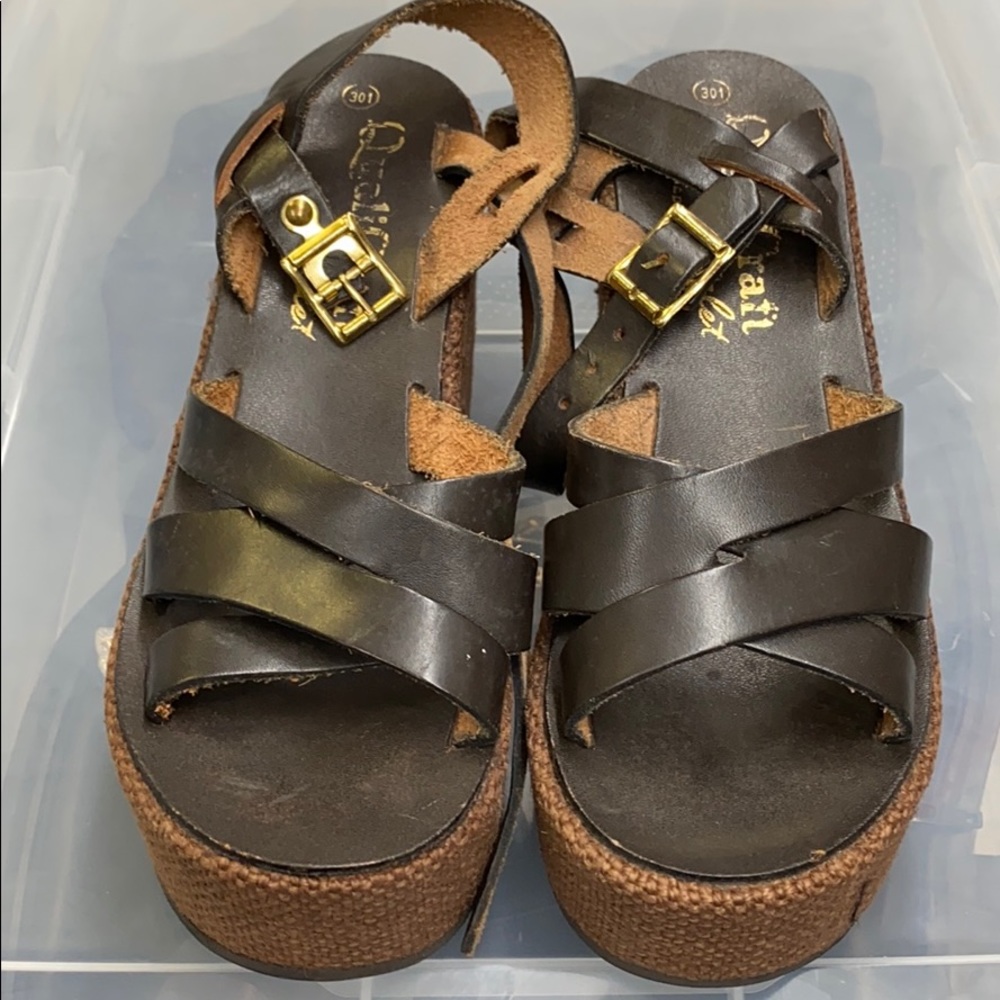 QualiCraft Platform Sandals Sz 8